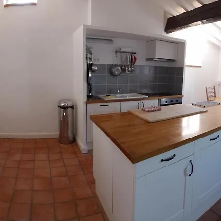 Lägenhet 3 Bedroom Modern In Historic Building Overlooking River Herault