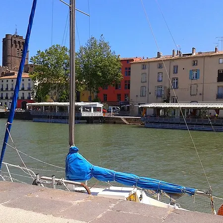 3 Bedroom Modern In Historic Building Overlooking River Herault