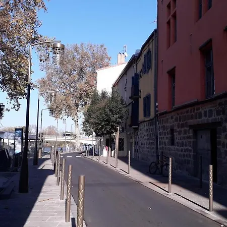 3 Bedroom Modern In Historic Building Overlooking River Herault Agde