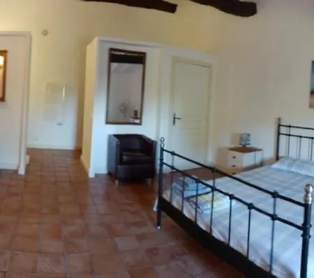 3 Bedroom Modern In Historic Building Overlooking River Herault Lejlighed Agde