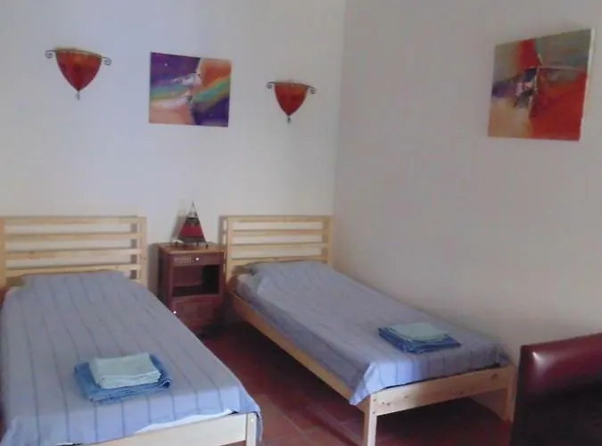 アパート 3 Bedroom Modern In Historic Building Overlooking River Herault *